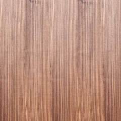 Valnød massive stave, klar lak