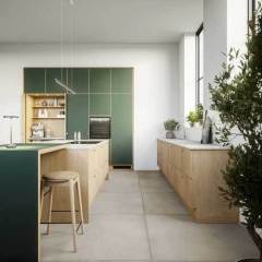 Eg, vild finér, natur lak. Profil L11