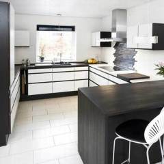 Platinum White laminat ST980, røget eg klar lak. Profil grebsfri