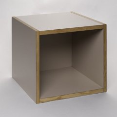 19 mm reol, laminat med massiv kant